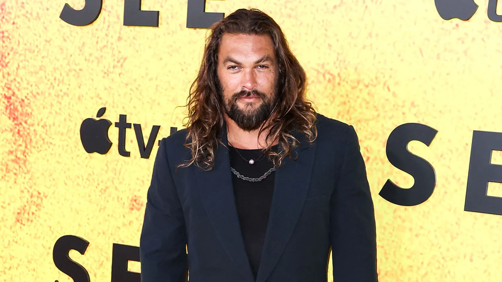 Aquaman actor Jason Momoa exposes butt naked cheek as he goes for fishing
