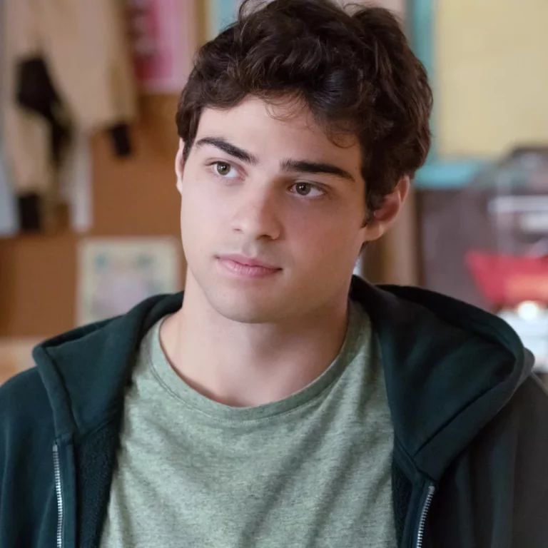 Masturbating Video Of American Actor, Noah Centineo Goes Viral On Twitter