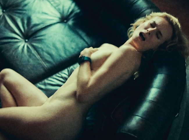 Diane Kruger Nude And Lesbian Sex in Visions