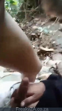 Viral Video Seks Pacitan Di Hutan..
