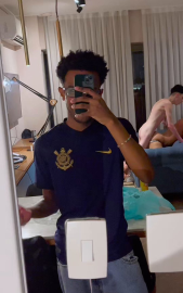 Full SexTape Video Of The Guy Who Went To Kpop Training With His Friends