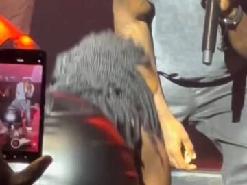 NUDE VIDEO: Girl Showed Her Pussy While Dancing Erotically Without Wearing No Pants With Ya Levis On Stage During Raha Rave in Kenya (18+)