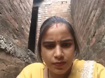 Desi Village Bhabhi Porn Video Stripping Boobs Out of Blouse and Fingering Her Pussy (FULL VIDEO 18+)