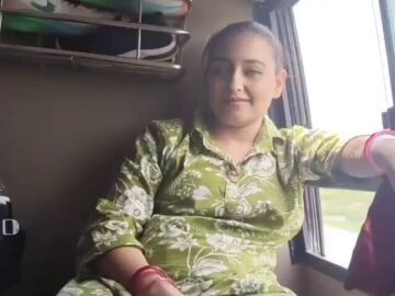 Indian Couple Train Porn Video (FULL VIDEO 18+)