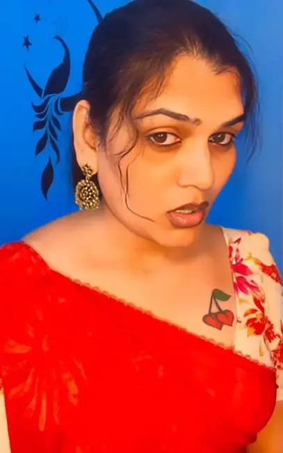 Viral Indian Aunty Porn Sucking Client's Dick Full Leaked Blowjob Sex Video (FULL VIDEO 18+)